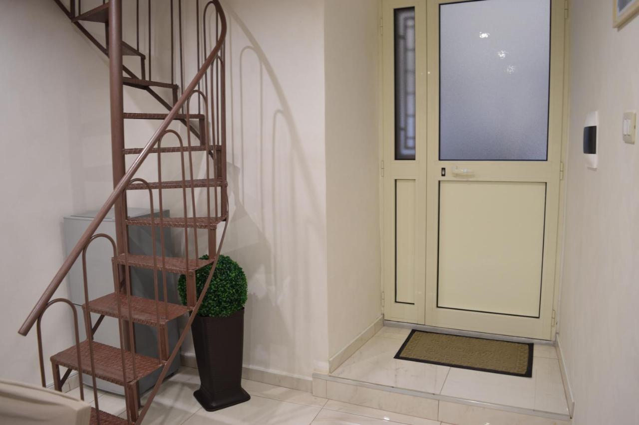 Apartamento Nonnona House-Napoli Centro Exterior foto