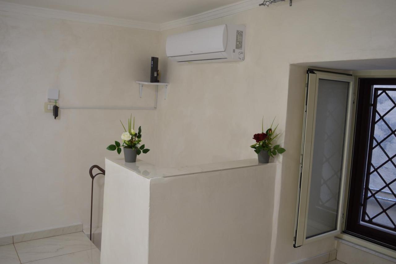 Apartamento Nonnona House-Napoli Centro Exterior foto